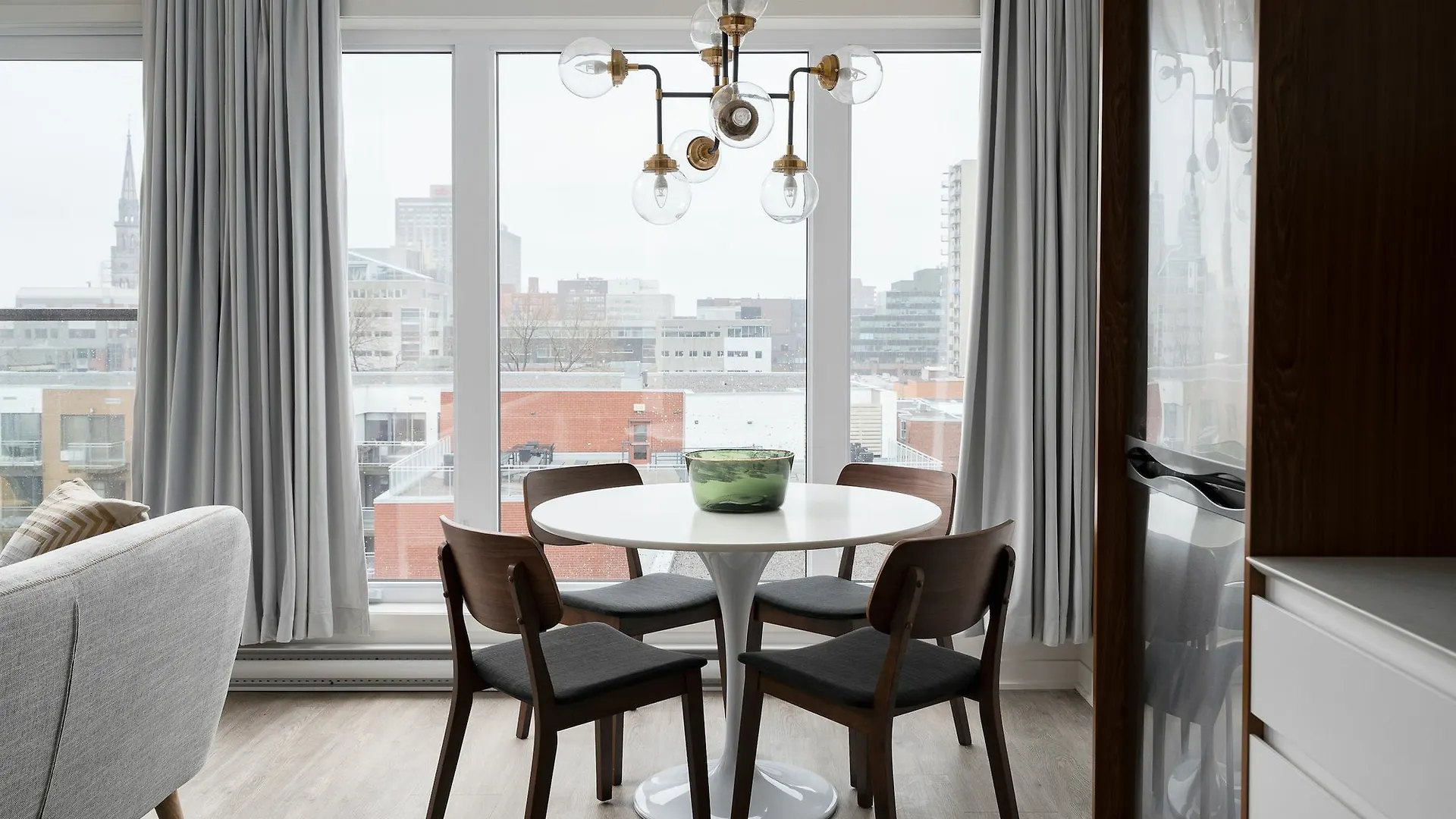 Grand 1Br In Quartier Des Spectacles By Sonder Apartment Montreal